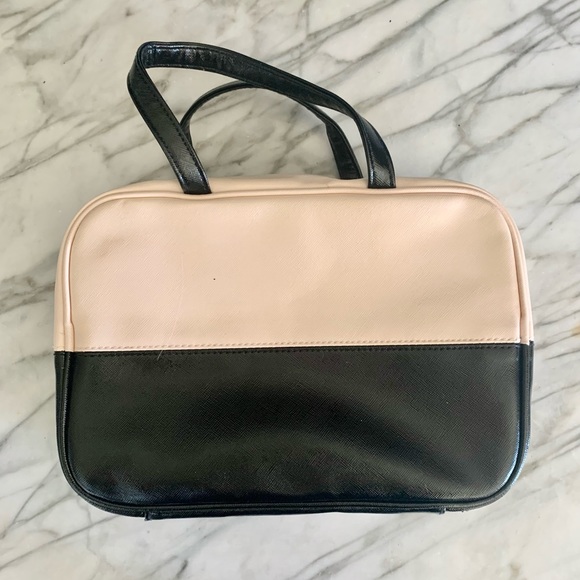 Cosmetic Bag Bundle - Picture 4 of 14